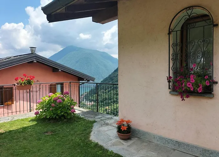 The Balcony On The Lake * Dizzasco